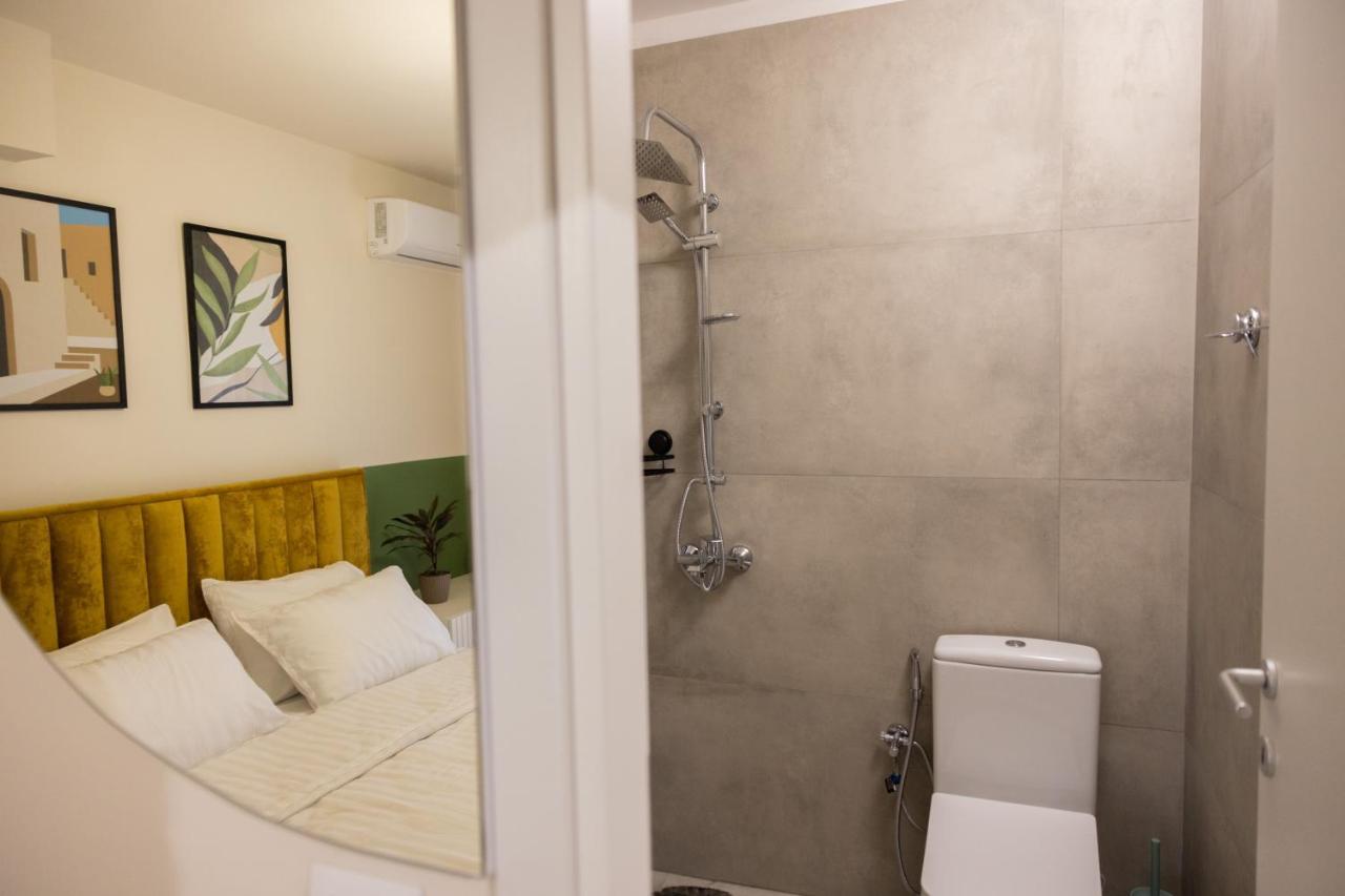 Three Doors Apartments, Kiwi 1+1 Apartment Τίρανα Εξωτερικό φωτογραφία